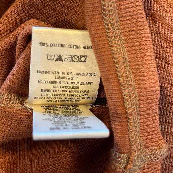 Agave denim long sleeve thermal textured top. NWOT SIZE MEDIUM - Picture 9 of 13